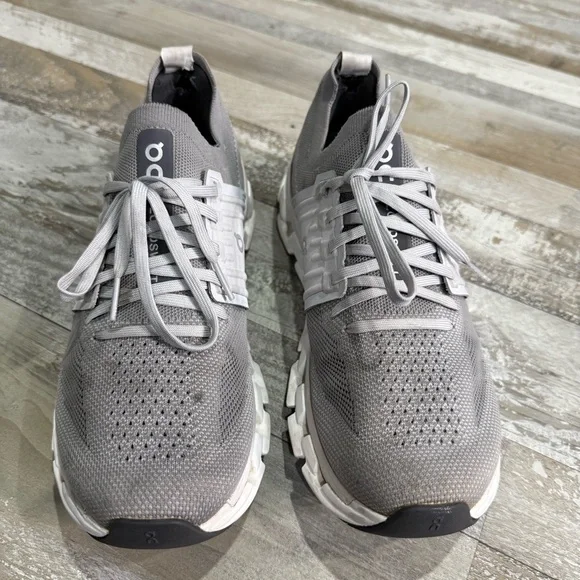 On Cloudswift 3 Mens 9.5 Shoes Green Running Walking Sneaker Gym Swiss Casual - Picture 2 of 12